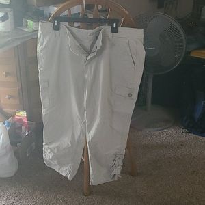 Eddie Bauer capris